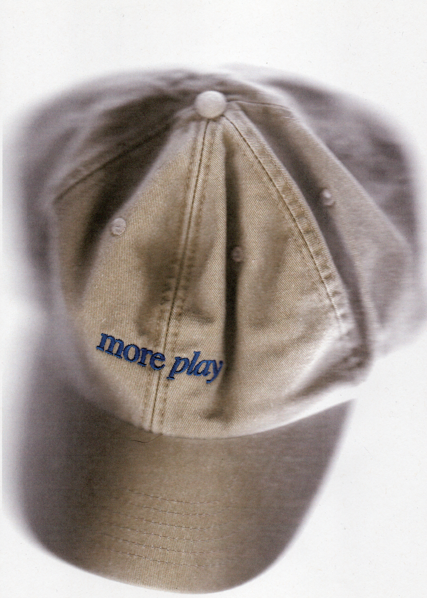 'more play' Cap in Beige